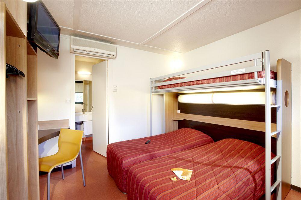 Premiere Classe Bordeaux Eysines-Tour De Gassies Esterno foto
